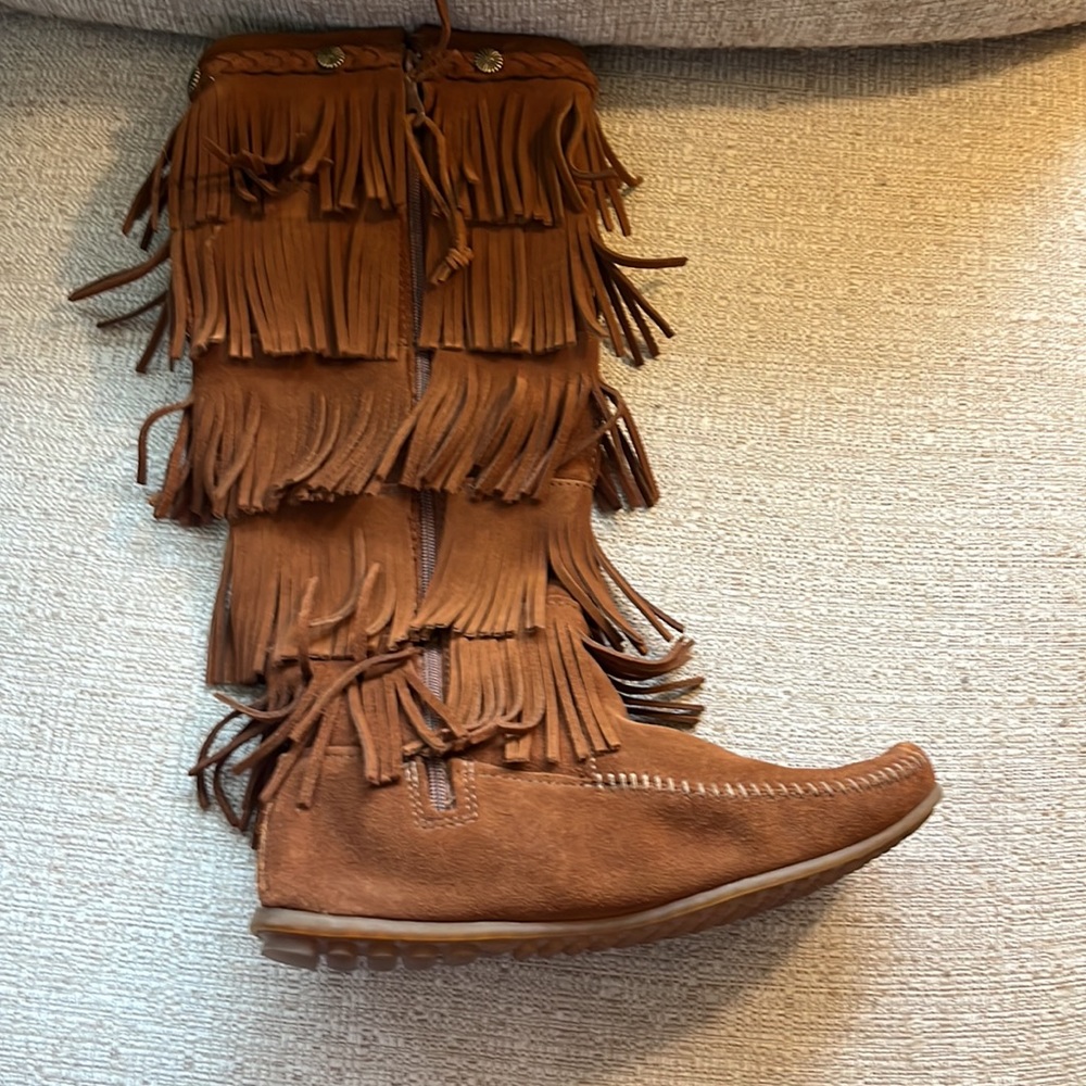 Minnetonka womens moccasin zip boots - Picture 2 of 5